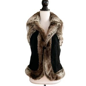 NEW Live a Little Suede Faux Fur Sleeveless Vest Women’s SZ Medium in Black